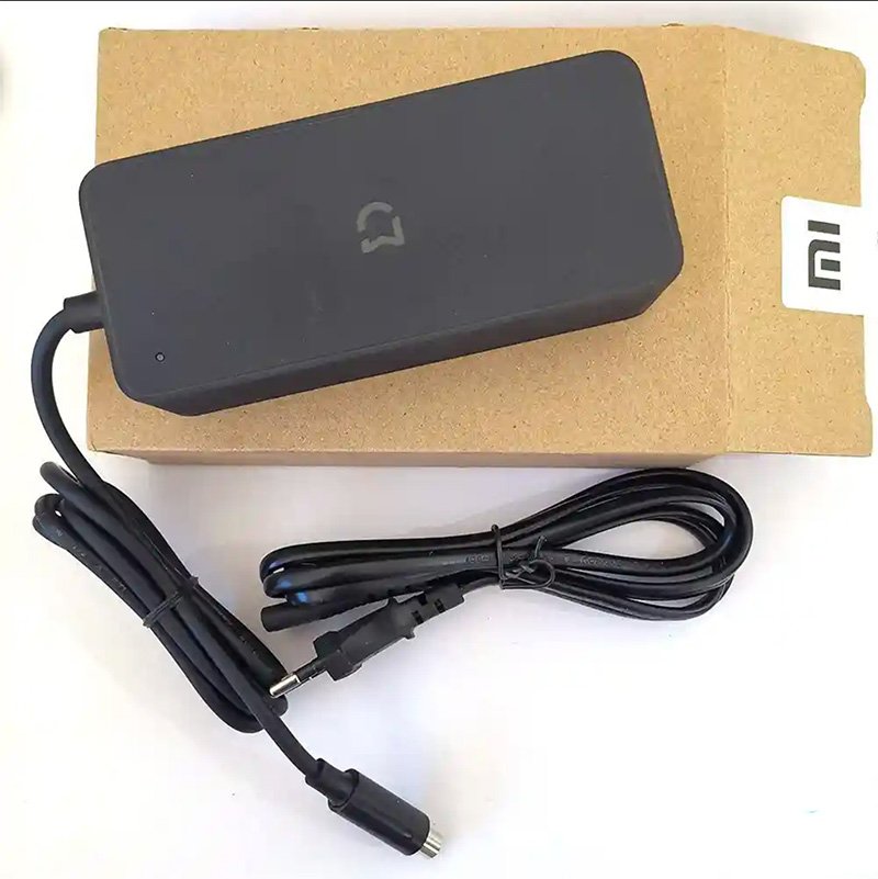 Caricabatterie ORIGINALE 42V per Scooter Xiaomi