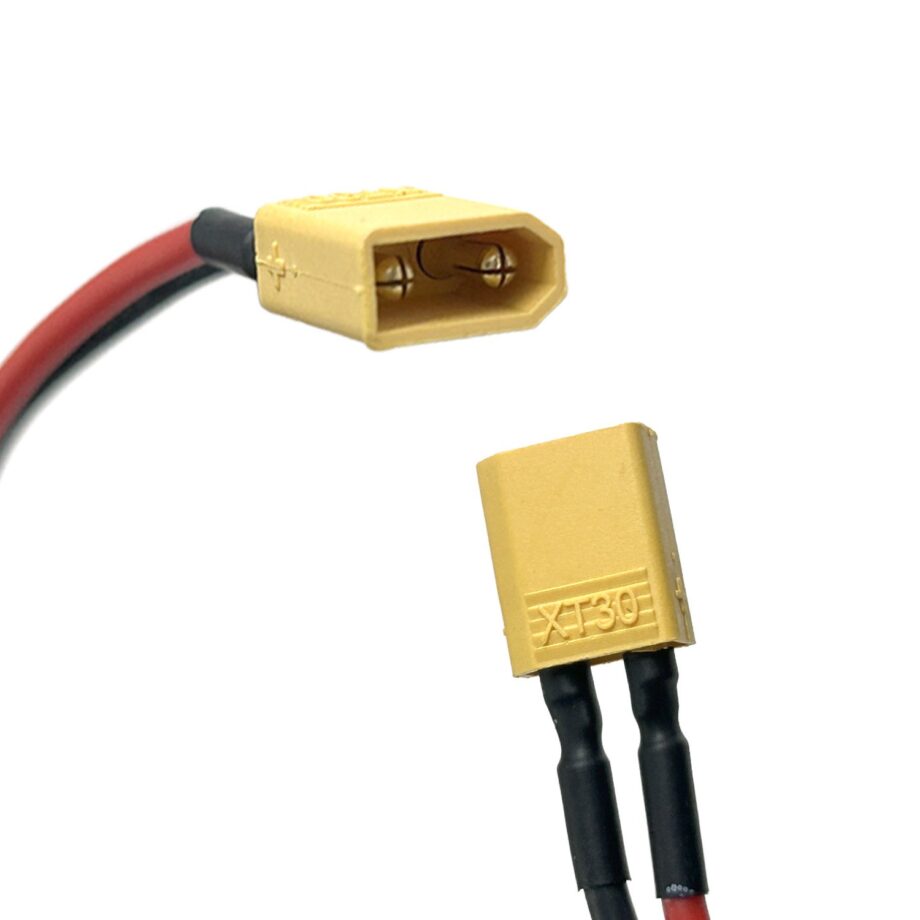 Toma de carga GX16 con conector XT30 (Incluye tapa de conector)