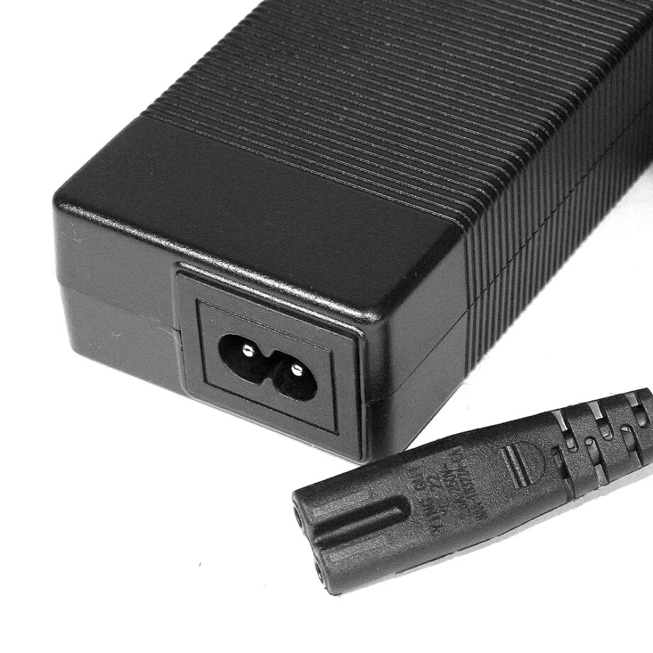 Caricabatterie GX16 42V 2A 3PIN (versione premium senza ventola) [Suniik]