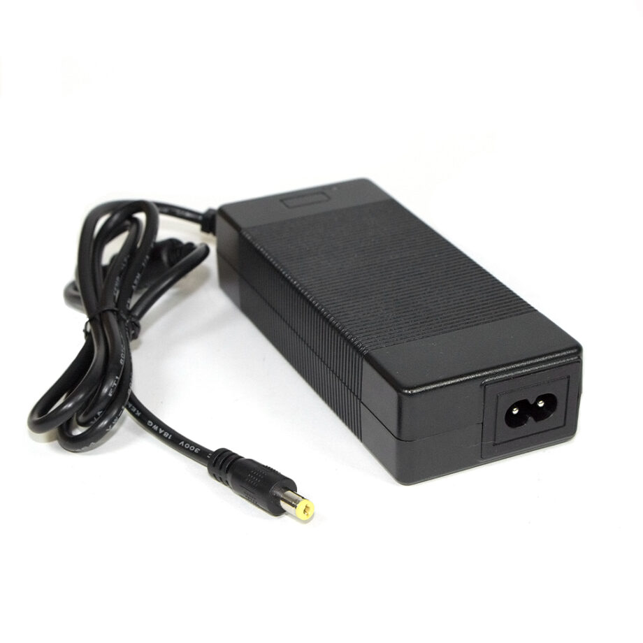 Caricabatterie 42V 2A con connettore DC5521 (versione premium senza ventola) [Suniik]