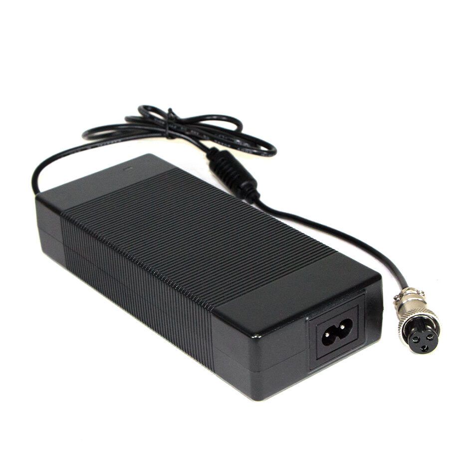 Caricabatterie GX16 67,2 2A 3 pin (versione premium senza ventola) [Suniik]